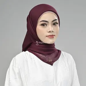Hijaberies - Paris Legend Square | Kerudung Segi Empat Basic Muslim ukuran 110x110 cm dengan Logo Metal