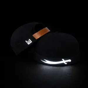 Peci Miki Hat Reflektif Skena dan kalcer Menyala Nyaman & Trendy