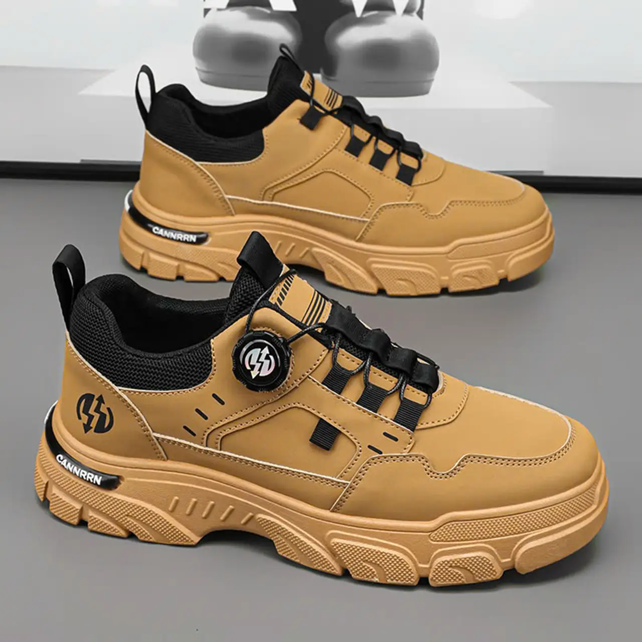 Giày sneaker nam  LAKINTA giày nam nút vặn đế cao su GH801 - 1